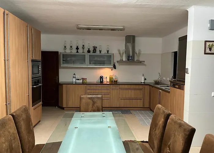 Vivenda Marias بيت للعطل *